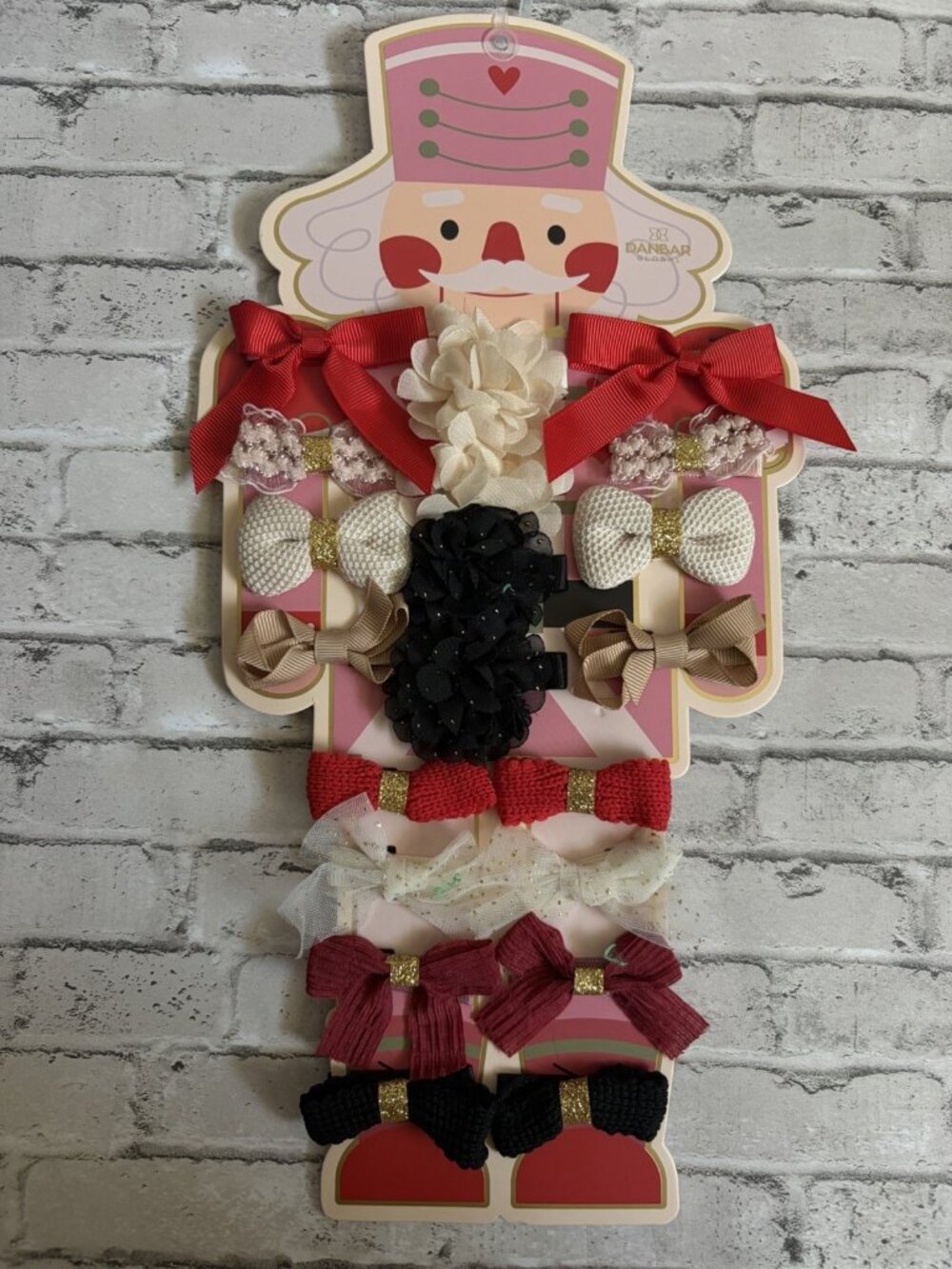 Danbar Global Christmas Set Of 20 Girls Clips NEW